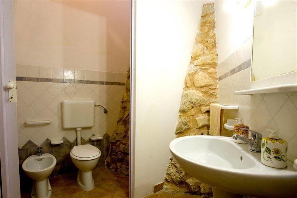 Borgo Del Sole Guest House Morciano di Leuca Exterior photo